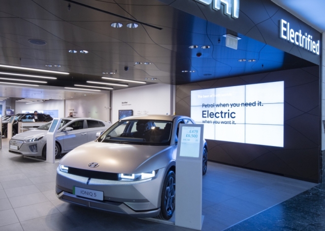 Auto OEMs to Invest US$515 Billion in EV-Related Technologies and Upgrades – But Supply Chain Challenges Remain