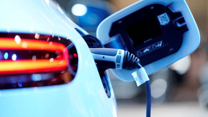 EV charging needs big improvements soon if the auto industry’s transition is going to work: US Pioneer Global VC DIFCHQ Singapore Swiss-Riyadh Norway Our Mind