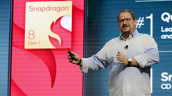 Qualcomm CEO says AI may breathe new life into smartphones: ‘It could create a new upgrade cycle’: US Pioneer Global VC DIFCHQ Singapore Swiss-Riyadh Norway Our Mind