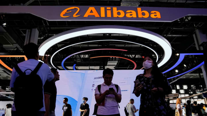 Chinese tech giant Alibaba launches upgraded AI model to challenge Microsoft, Amazon: US Pioneer Global VC DIFCHQ Singapore Swiss-Riyadh Norway Our Mind