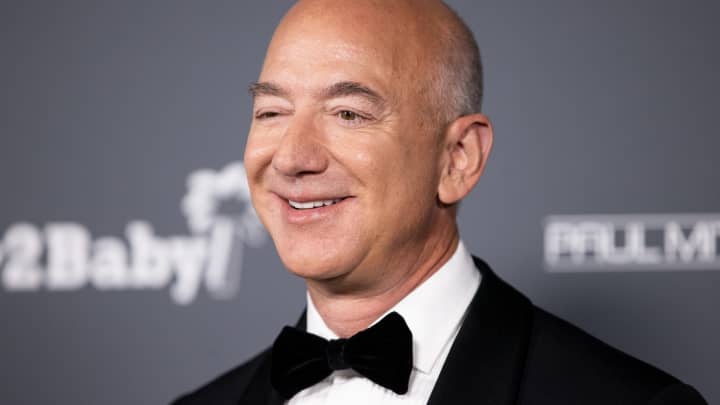 These ‘unusual’ 4 traits helped Jeff Bezos grow Amazon into a $1 trillion company, says current CEO US Pioneer Global VC DIFCHQ Singapore Swiss-Riyadh Norway Our Mind