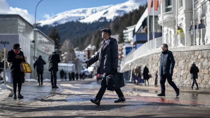 DAVOS WEF Saudi Arabia goes big in Davos as it looks to become a top AI tech hub for the Middle East: US Pioneer Global VC DIFCHQ Singapore Swiss-Riyadh Norway Our Mind