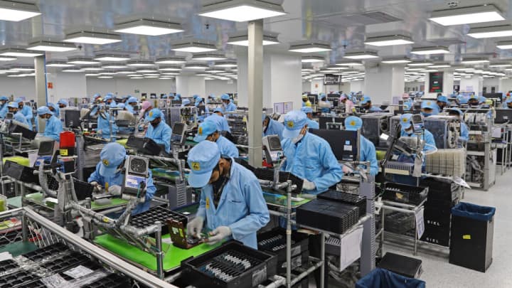 MANUFACTURING China is ‘risky’ for supply chains and India a favored destination for U.S. firms: US Pioneer Global VC DIFCHQ Singapore Swiss-Riyadh Norway Our Mind
