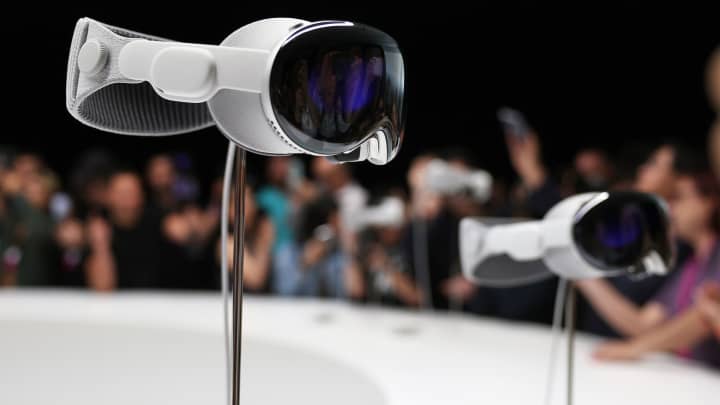 Qualcomm announces new chip to power Samsung and Google’s competitors to Apple Vision Pro headset: US Pioneer Global VC DIFCHQ Singapore Swiss-Riyadh Norway Our Mind