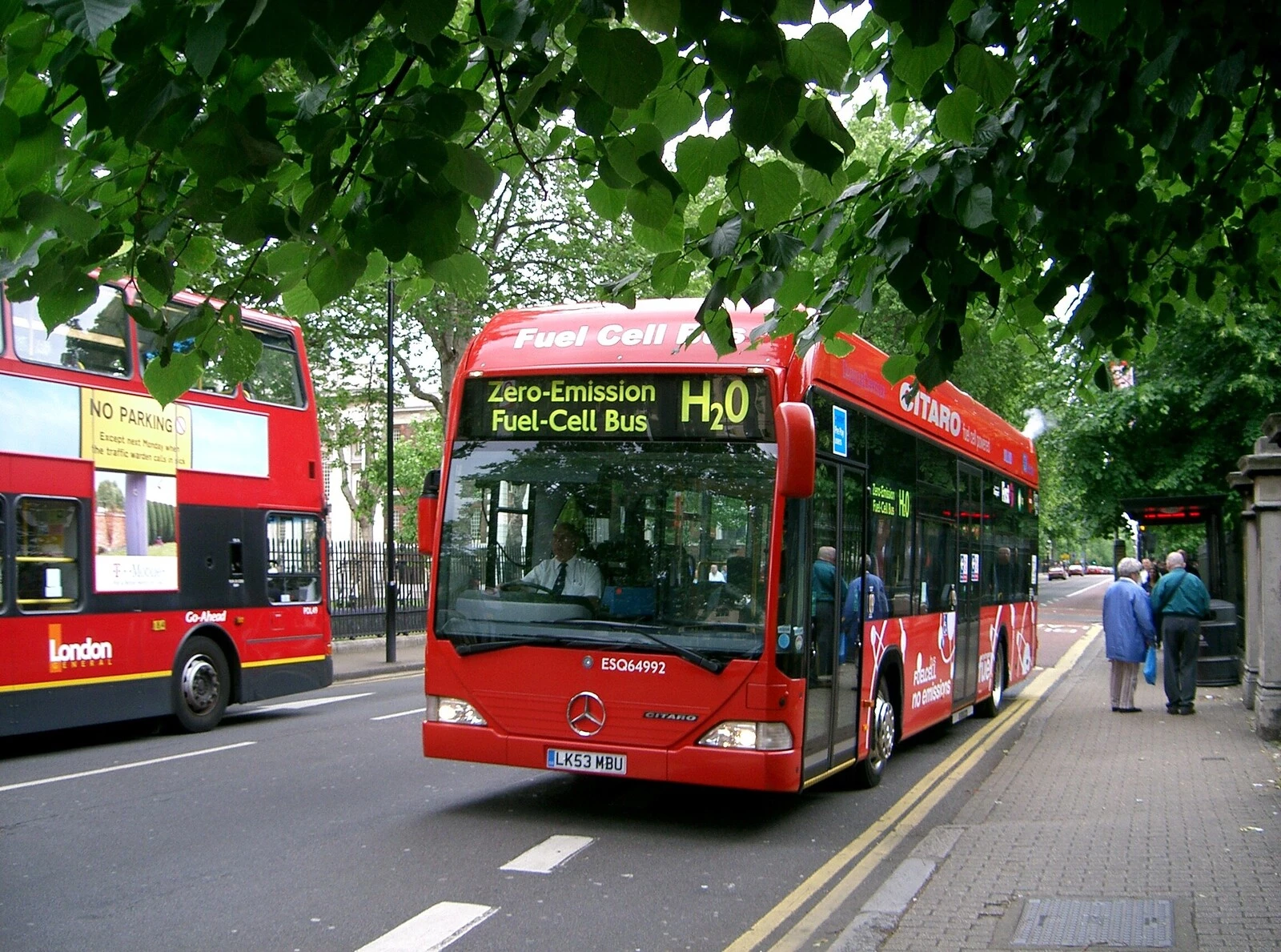 DAVOS 24 ENERGY TRANSITION 5 ways to make green hydrogen available around the world: US Pioneer Global VC DIFCHQ Singapore Swiss-Riyadh Norway Our Mind