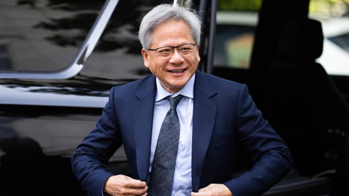 Nvidia CEO Huang says countries must build sovereign AI infrastructure : US Pioneer Global VC DIFCHQ Singapore Swiss-Riyadh Norway Our Mind