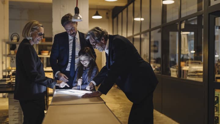 Family offices have tripled since 2019, creating a new gold rush on Wall Street : US Pioneer Global VC DIFCHQ India Swiss Singapore – Riyadh Norway Our Mind