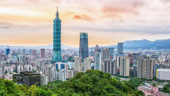 Taiwan shares hit record highs on the AI boom — and it may not be too late to join the party : US Pioneer Global VC DIFCHQ India Swiss Singapore – Riyadh Norway Our Mind
