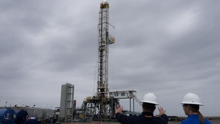 Big oil is racing to scale up carbon capture to slash emissions but the challenges are immense : US Pioneer Global VC DIFCHQ NYC India Singapore – Riyadh Norway Our Mind