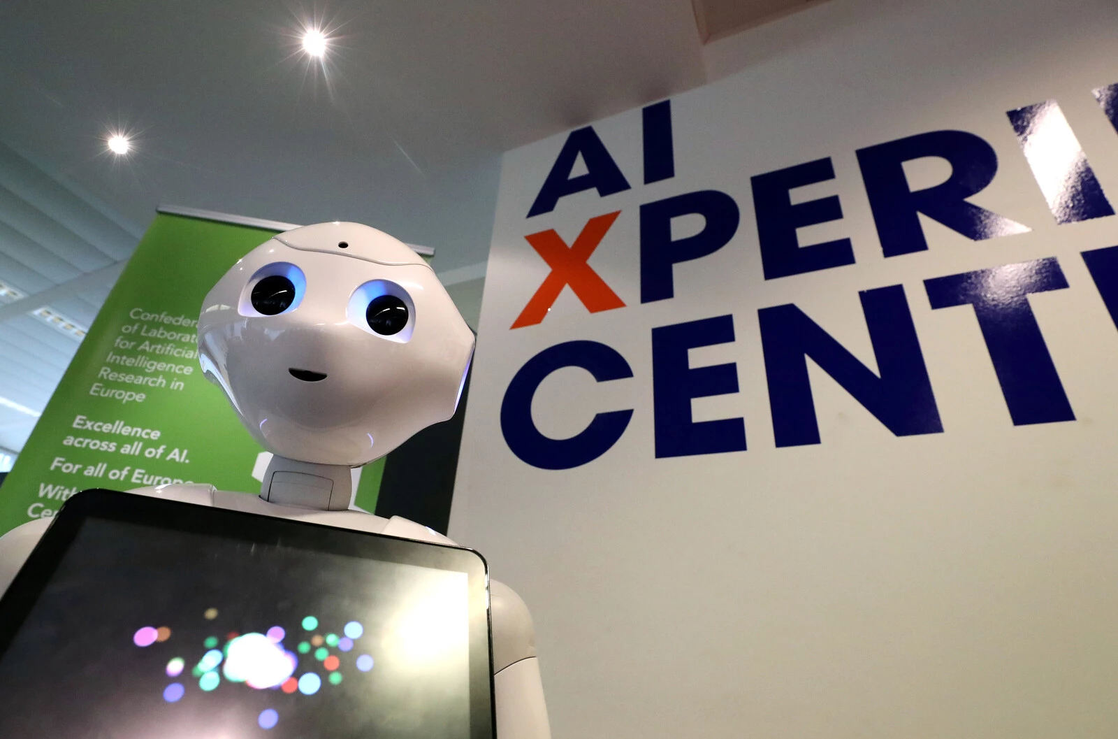 DAVOS24 3 tech pioneers on the biggest AI breakthroughs – and what they expect will come next : US Pioneer Global VC DIFCHQ NYC India Singapore – Riyadh Norway Our Mind