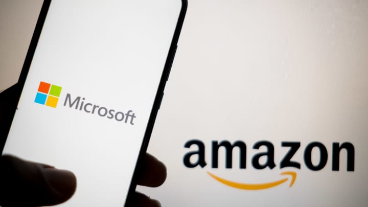 Microsoft and Amazon to invest $5.6 billion into France as Macron courts tech giants : US Pioneer Global VC DIFCHQ NYC India Singapore – Riyadh Norway Our Mind