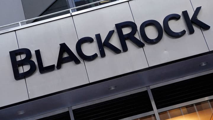 BlackRock expands its tokenized money market fund to Polygon and other blockchains : US Pioneer Global VC DIFCHQ SFO India Singapore – Riyadh Swiss Our Mind