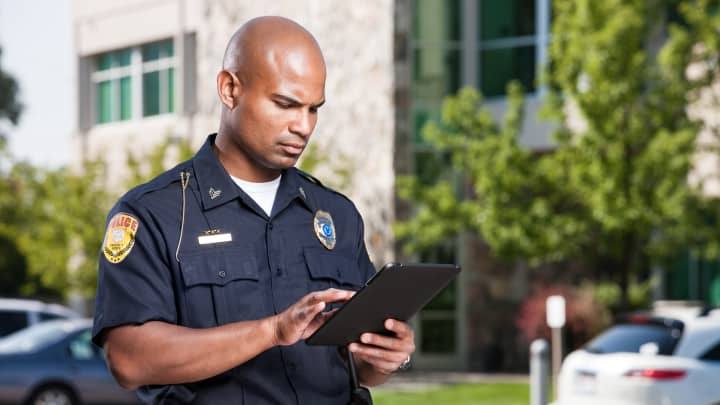 Police departments across U.S. are starting to use artificial intelligence to write crime reports : US Pioneer Global VC DIFCHQ SFO Singapore – Riyadh Swiss Our Mind