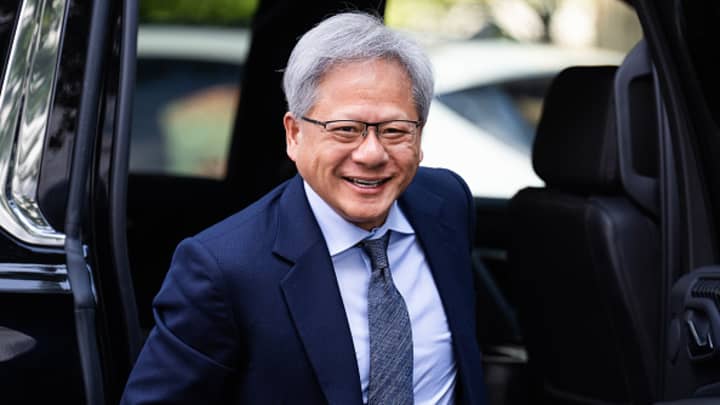 Trump’s deals help Nvidia become the latest ‘Magnificent Seven’ stock to pare losses : US Pioneer Global VC DIFCHQ SFO NYC Singapore – Riyadh Swiss Our Mind