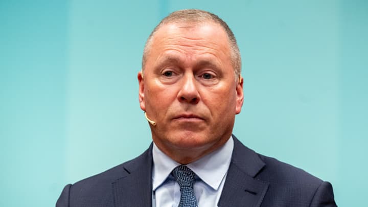 World’s largest sovereign wealth fund exits Caterpillar and five banks on Israel concerns : US Pioneer Global VC DIFCHQ SFO NYC Singapore – Riyadh Swiss Our Mind