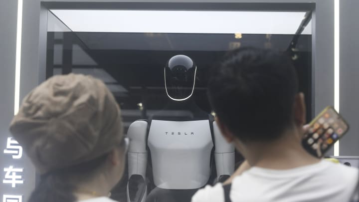 Amazon robotics lead casts doubt on eye-catching humanoids : US Pioneer Global VC DIFCHQ SFO NYC Singapore – Riyadh Swiss Our Mind
