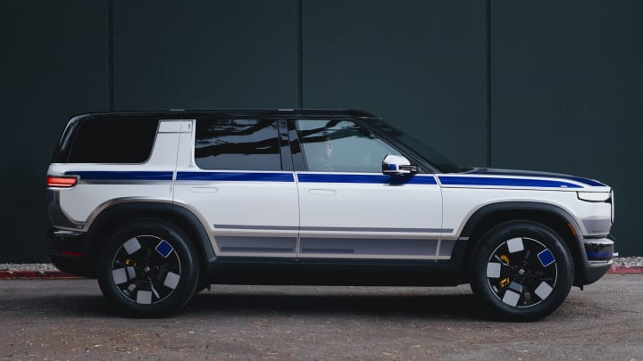 TechCrunch Mobility: Is $16B enough to build a profitable robotaxi business : US Pioneer Global VC DIFCHQ SFO NYC Singapore – Riyadh Swiss Our Mind