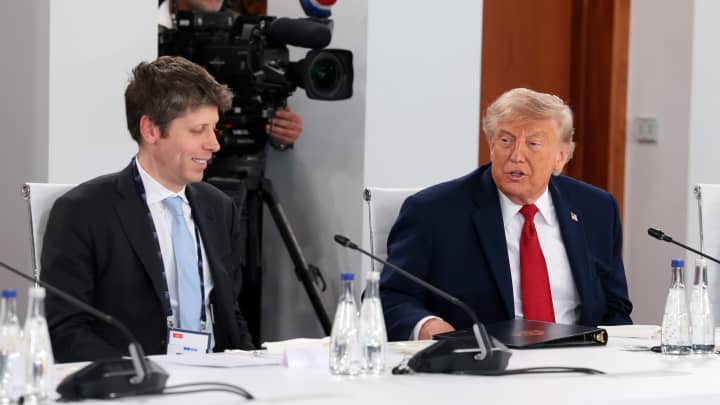 G7 ‘A signal of where power sits’: Trump and world leaders joined by OpenAI, Anthropic, Google : US Pioneer Global VC DIFCHQ SFO NYC Singapore – Riyadh Swiss Our Mind