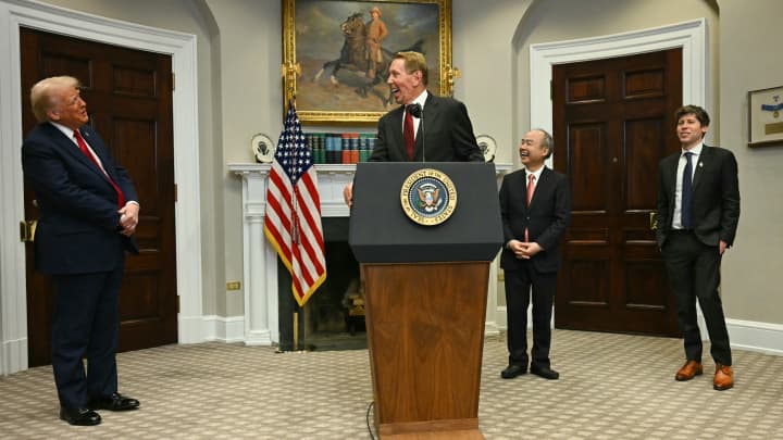 Oracle signs 10-year software contract with Pentagon worth up to $7 billion : US Pioneer Global VC DIFCHQ SFO NYC Singapore – Riyadh Swiss Our Mind Oracle signs 10-year software contract with Pentagon worth up to $7 billion : US Pioneer Global VC DIFCHQ SFO NYC Singapore – Riyadh Swiss Our Mind