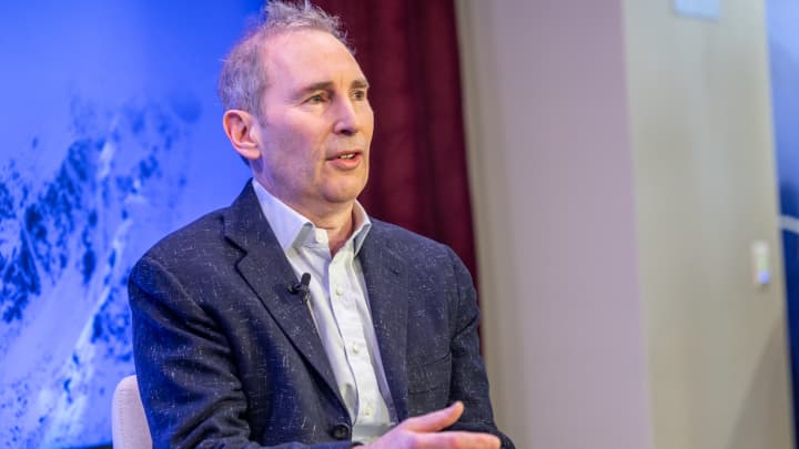 Amazon (AMZN) Paid $50 Billion for OpenAI. Microsoft (MSFT) Opened the Door but Kept the Keys : US Pioneer Global VC DIFCHQ SFO NYC Singapore – Riyadh Swiss Our Mind