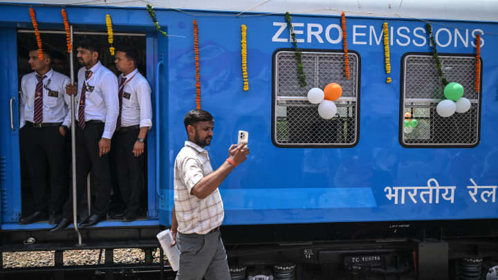 Asia’s hydrogen dreams: Region bets on emerging green technology to improve transportation : US Pioneer Global VC DIFCHQ SFO NYC Singapore – Riyadh Swiss Our Mind Asia’s hydrogen dreams: Region bets on emerging green technology to improve transportation : US Pioneer Global VC DIFCHQ SFO NYC Singapore – Riyadh Swiss Our Mind