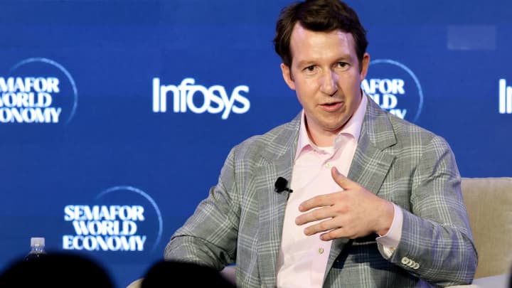 Anthropic commits 5% of shares to new public benefit fund that could address AI job disruption : US Pioneer Global VC DIFCHQ SFO NYC Singapore – Riyadh Swiss Our Mind Anthropic commits 5% of shares to new public benefit fund that could address AI job disruption : US Pioneer Global VC DIFCHQ SFO NYC Singapore – Riyadh Swiss Our Mind