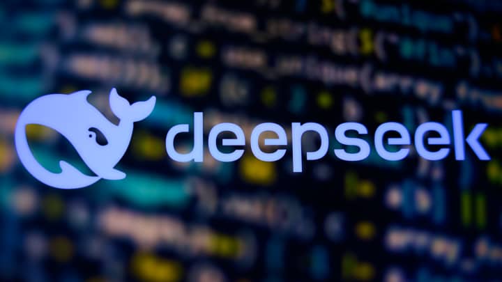 DeepSeek considers doubling latest funding round to up to $15 billion : US Pioneer Global VC DIFCHQ SFO NYC Singapore – Riyadh Swiss Our Mind